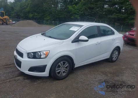 2013 Chevrolet Sonic Lt Auto из США, поврежденный, VIN 1G1JC5SH4D4137803